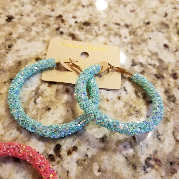 Teal Turquoise Big Circle Hoop Glitter Earring NWT - Picture 3 of 8